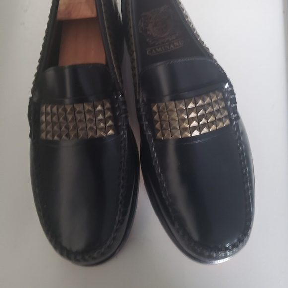 SUPER RARE CAMINANDO STUDDED  SZ. 8 - Picture 3 of 5